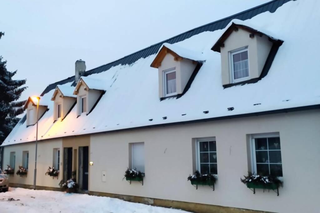 Apartman Atelier Vary V Nove Zrekonstruovanem Dome Karlsbad Buitenkant foto